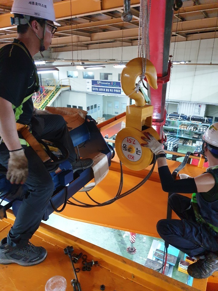 LS ELECTRIC 청주 Hoist Crane 7.5TON site photo 3